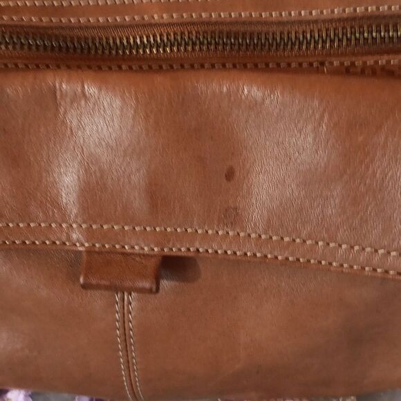 Fossil Leather Bag in Luggage Tan - Picture 3 of 16